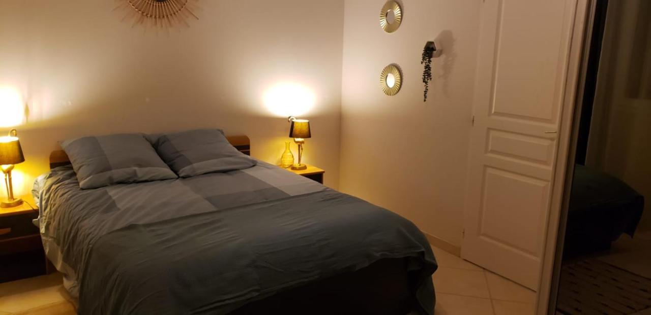 Villa Avec Piscine A St Marie La Mer 생트마리라메르 외부 사진