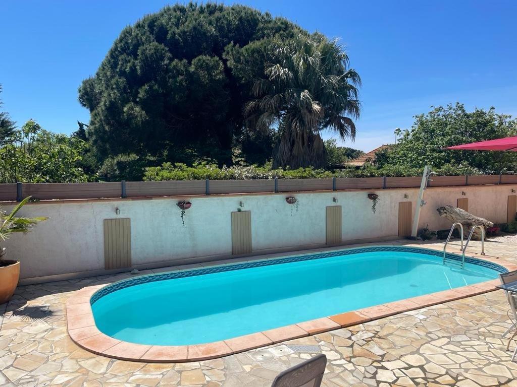 Villa Avec Piscine A St Marie La Mer 생트마리라메르 외부 사진