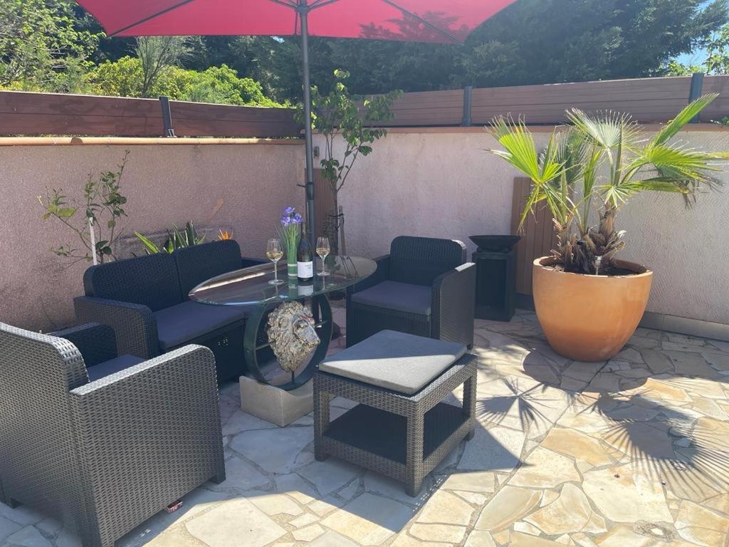 Villa Avec Piscine A St Marie La Mer 생트마리라메르 외부 사진